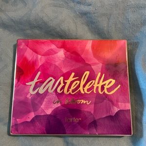 Tartelette In Bloom